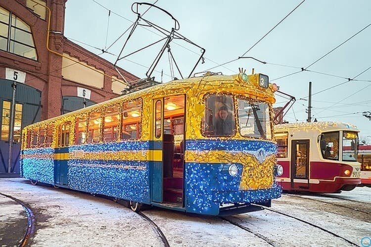 Расписание работы транспорта: Нижний Новгород Новый год 2019: наземный и подземный транспорт, будет ходить всю ночь или нет 