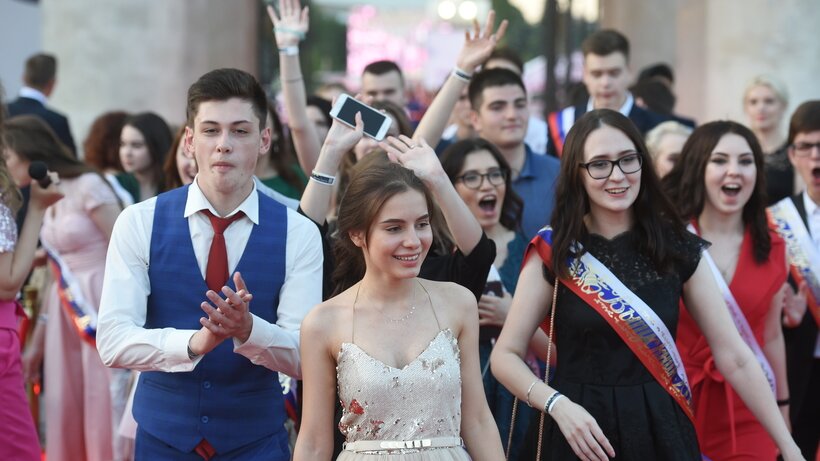 Стала известна дата проведения выпускных вечеров в Москве в 2019 году