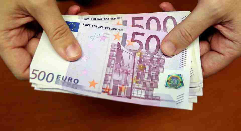 Банкнота в 500 евро доживает последние дни 